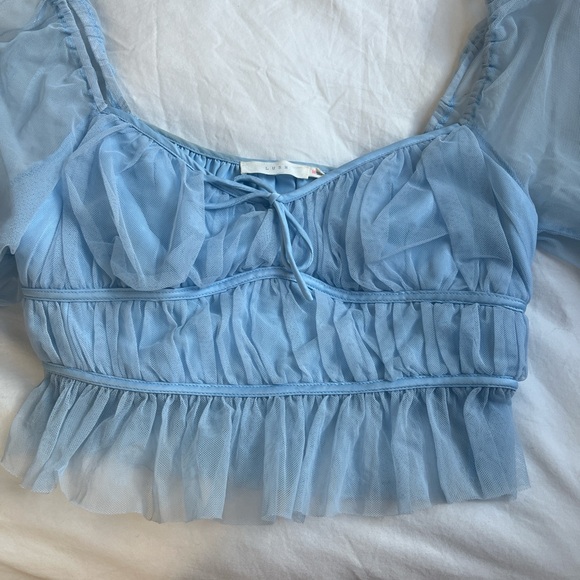 Lush Top - Picture 2 of 3